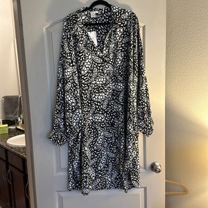 Business casual black and white dress from ASOS Curve